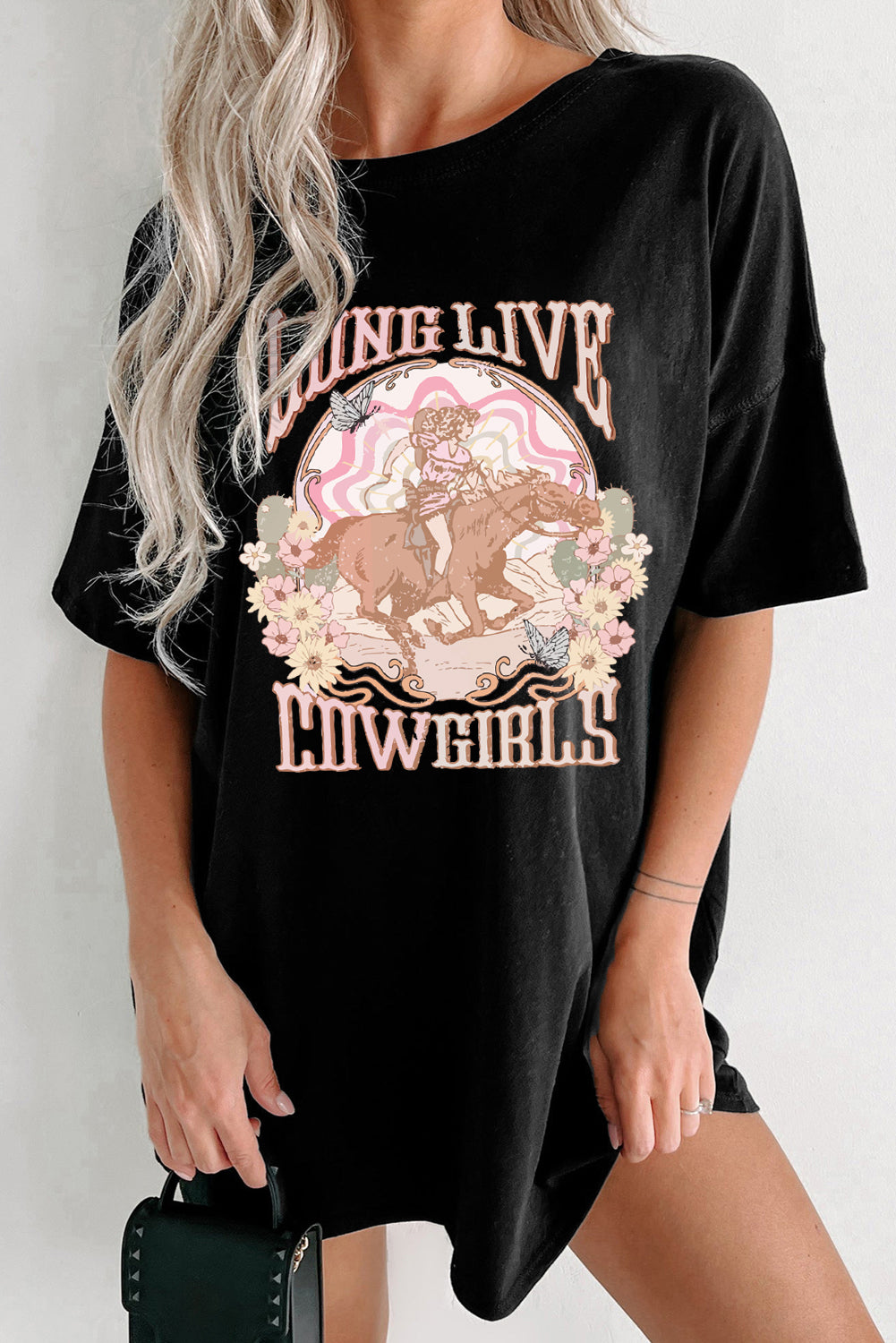 'Long Live Cowgirls' Oversize Graphic Tee (S-XL)