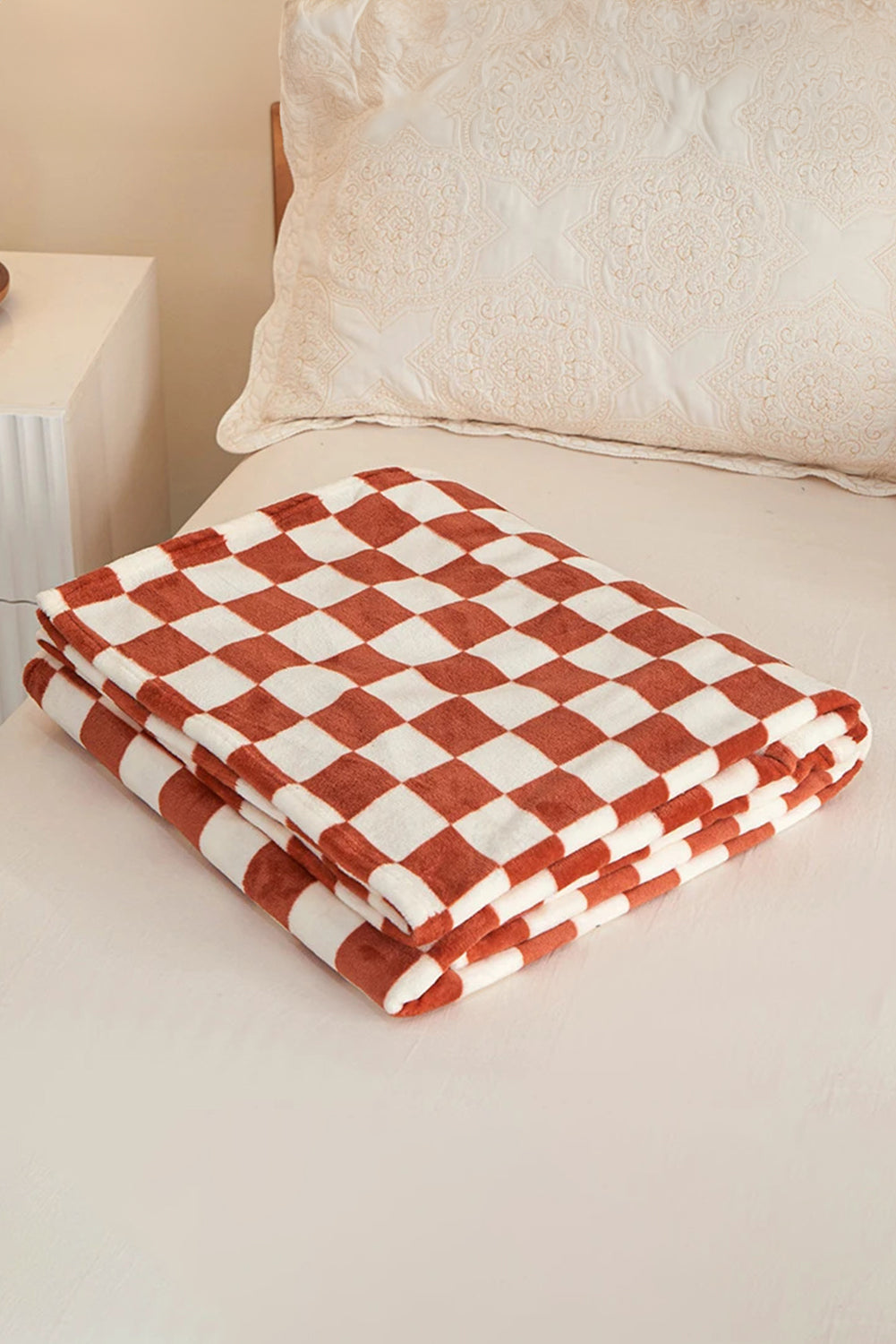 Checkerboard Printed Soft Throw