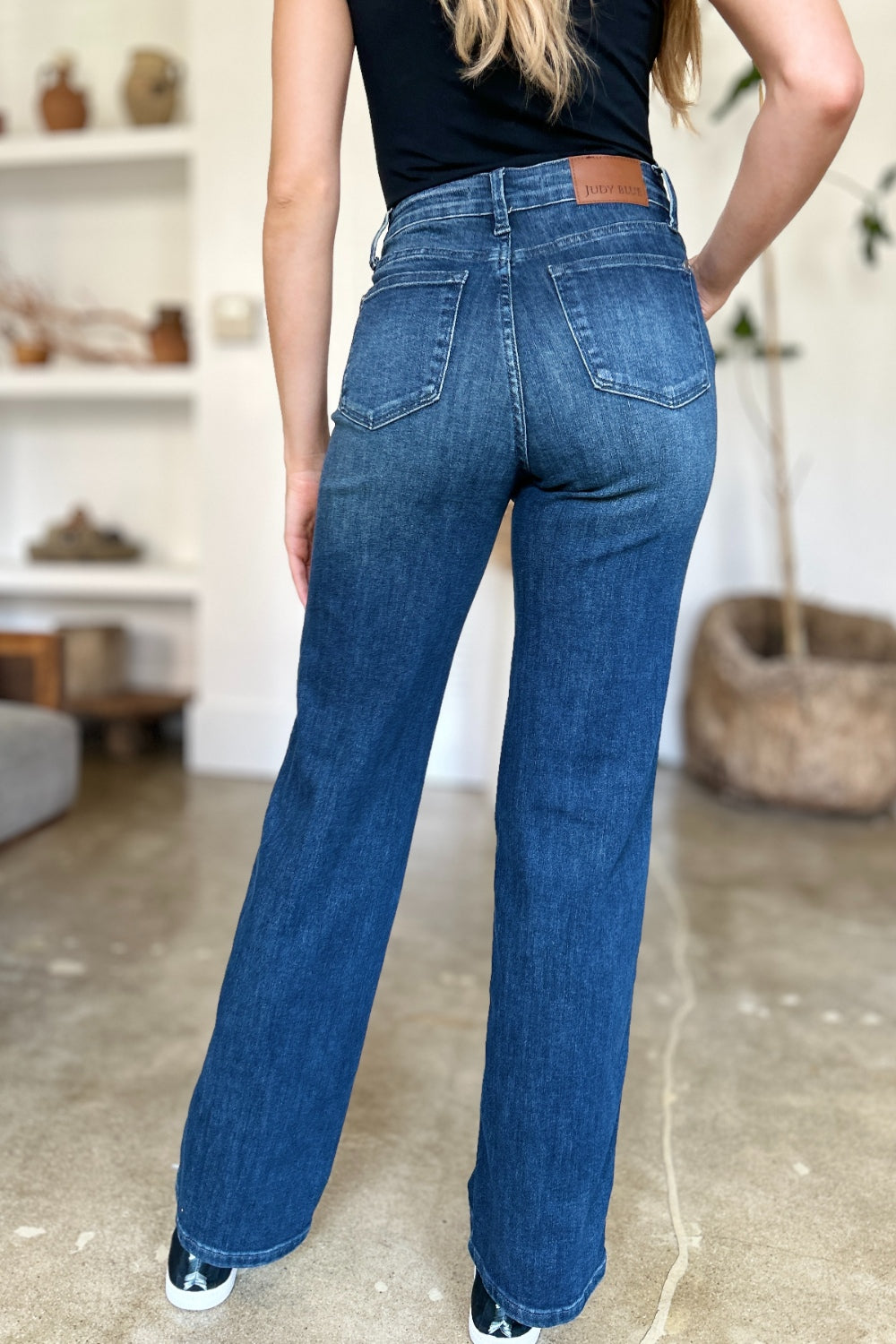 Judy Blue Tummy Control Straight Jeans (0-24W)