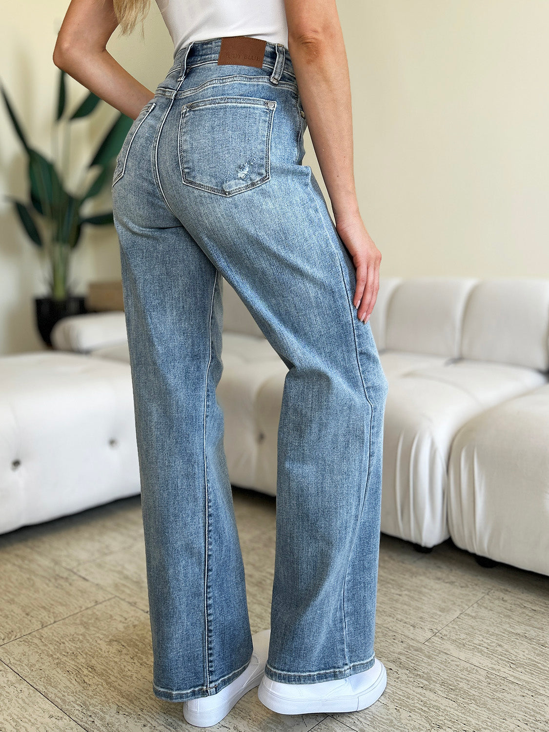 Judy Blue Relaxed High Waist Straight Jeans (0-24W)