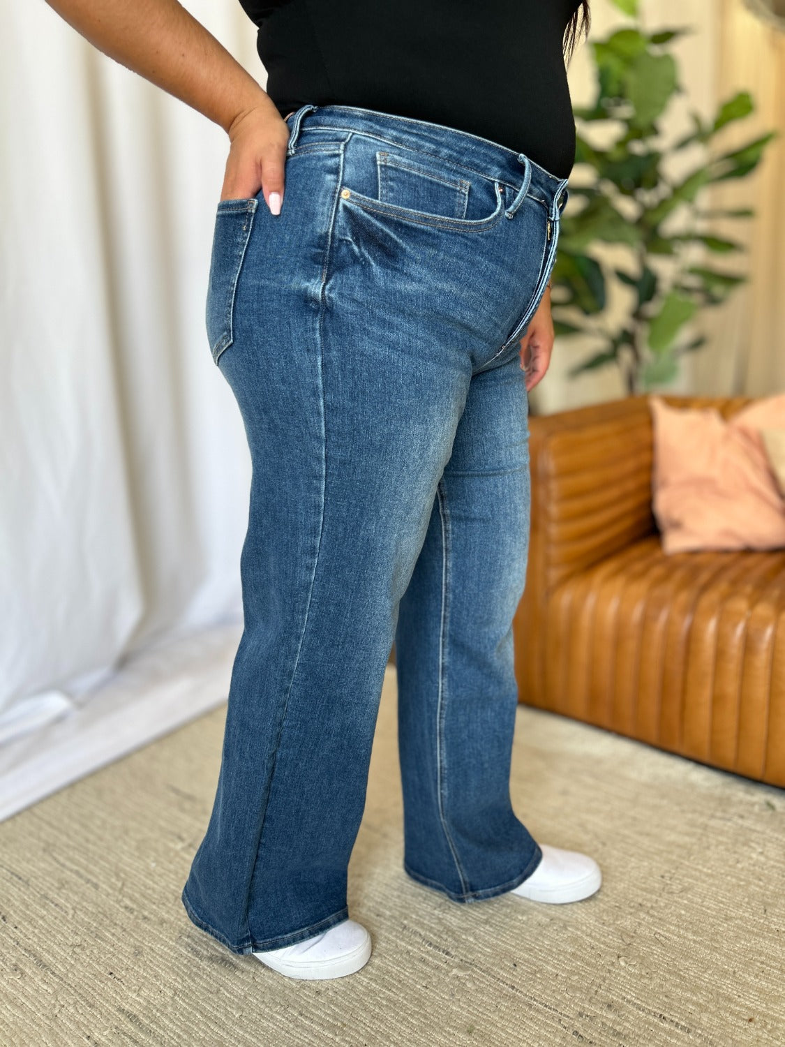 RFM High Rise Tummy Control Wide Leg Jeans (3-24W)