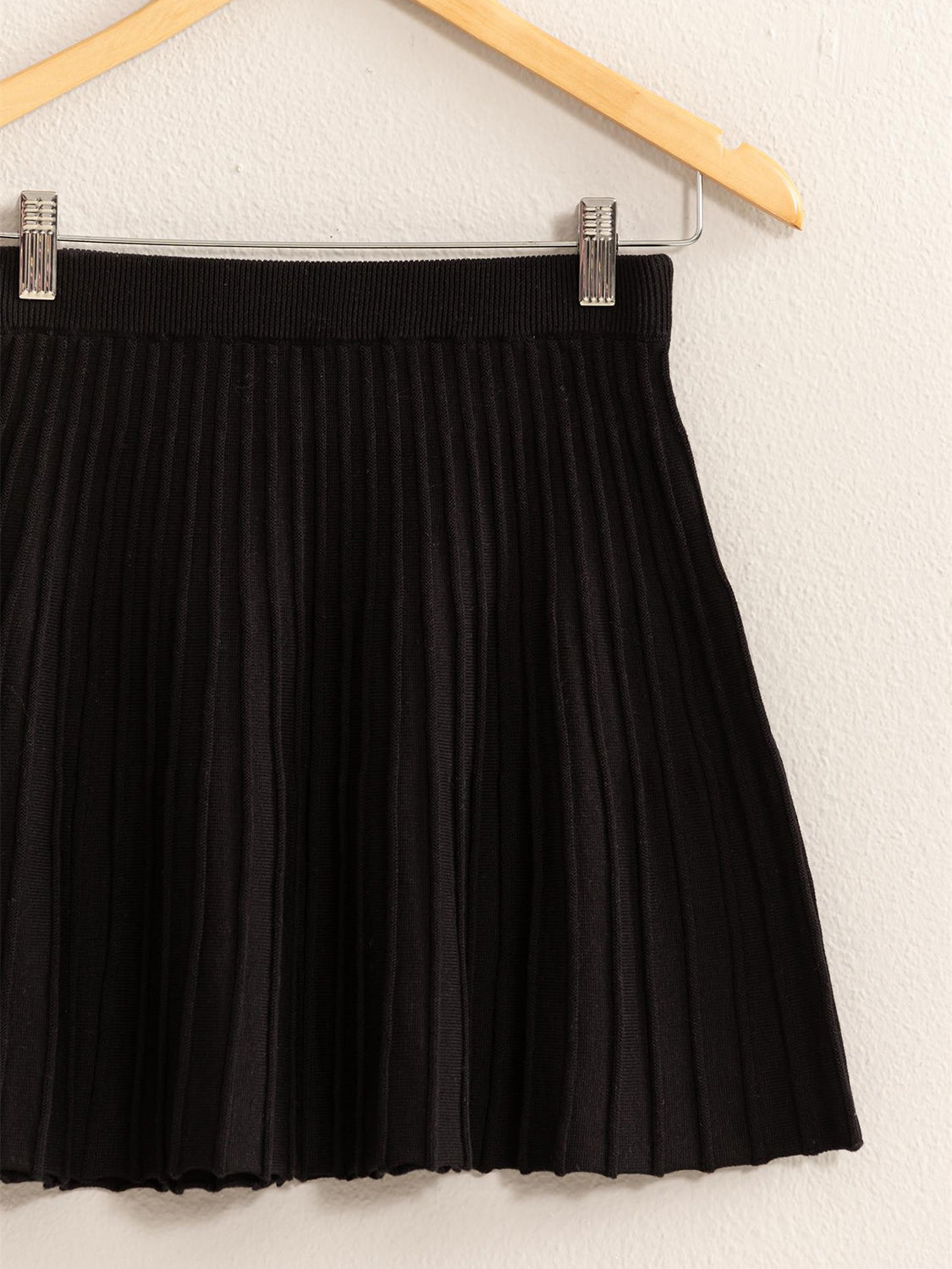 HYFVE High Waist Pleated Flare Mini Skirt (S-L)