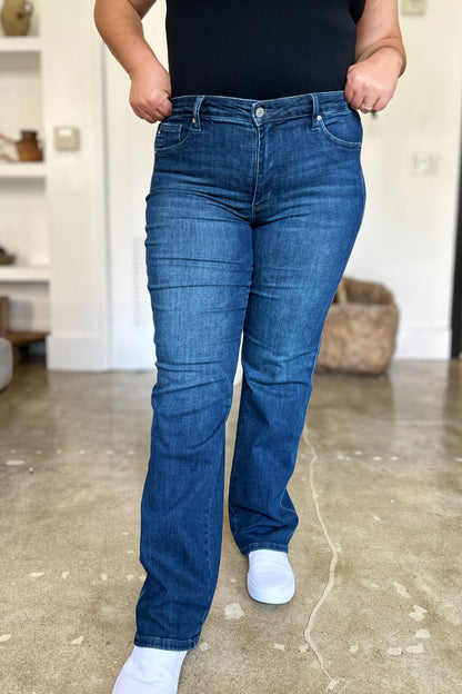 Judy Blue Tummy Control Straight Jeans (0-24W)